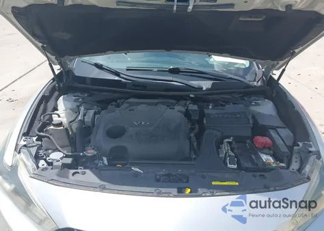 2018 Nissan Maxima 3.5 Platinum z USA, uszkodzony, nr VIN 1N4AA6AP8JC399083